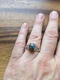 Bague avec minéral Solitaire
