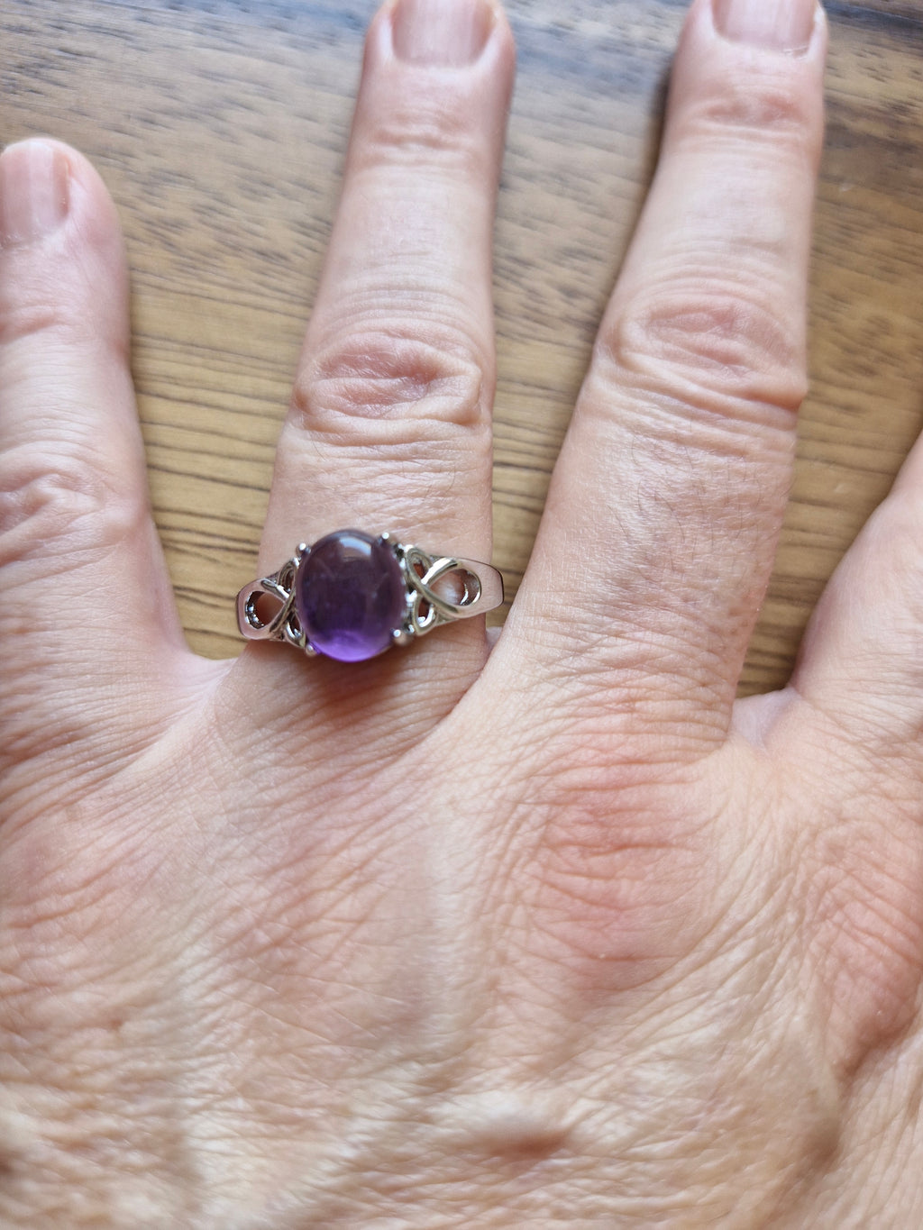 Bague avec minéral Solitaire